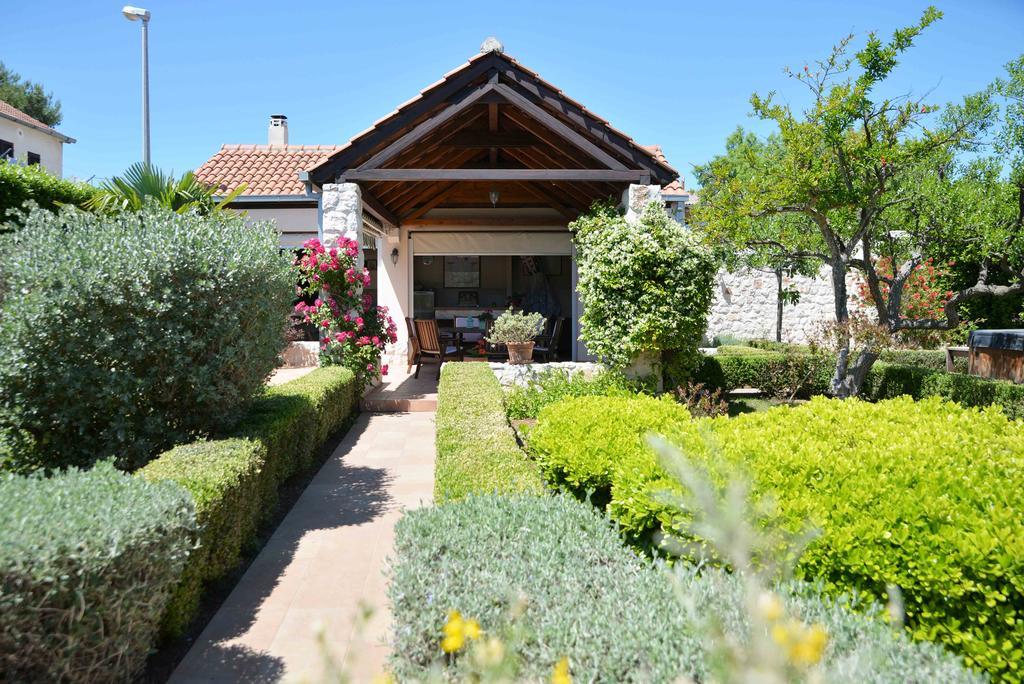 Apartments 5M Tisno Exterior photo